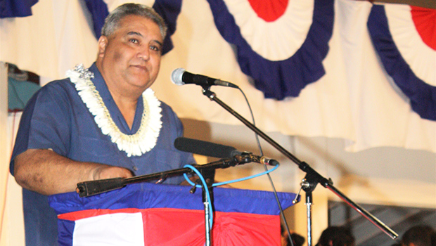 Fagafaga emceeing an Arts Council event in 2010.