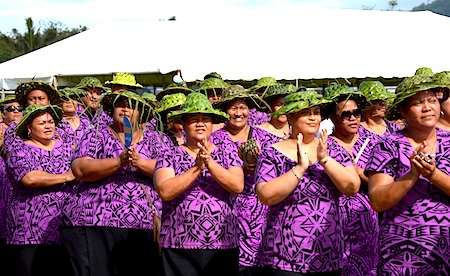 Sui o le Ofisa o Alamanuia ma Auaunaga Lautele i le atunu’u, i le taimi o le latou savali i le fa’amanatuina o le aso o tagata faigaluega i le atunu’u i le amataga o le masina lenei.  [ata AF]