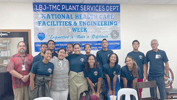 Nuuuli Vocational Technical High School students