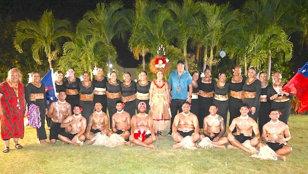 Chaminade university group with ASG Hawaii office staff