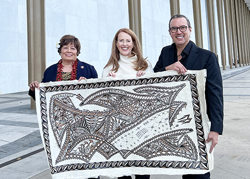 Congresswoman Uifaatali Amata, Curator Elizabeth Curtis (center) and Tony Meredith