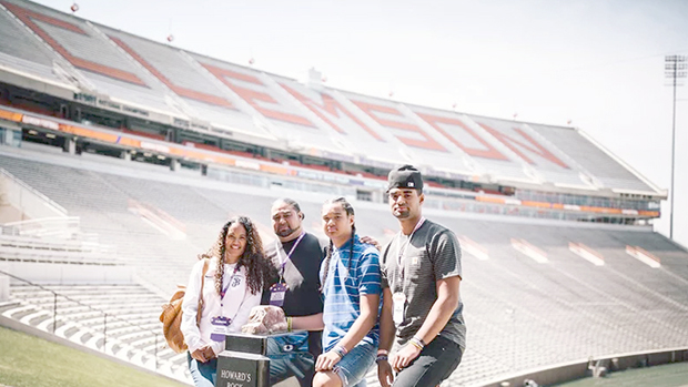 DJ Uiagalelei with his mother Tausha, father Dave and brother Matayo