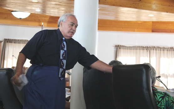 Dr. Lealofi Uiagalelei 