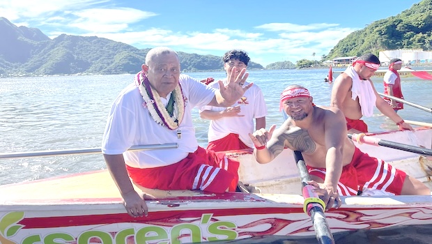 Manulele Tausala "Low Rider" with captain