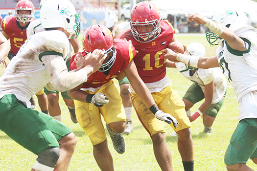 John Allen of the Warriors near the goal line 