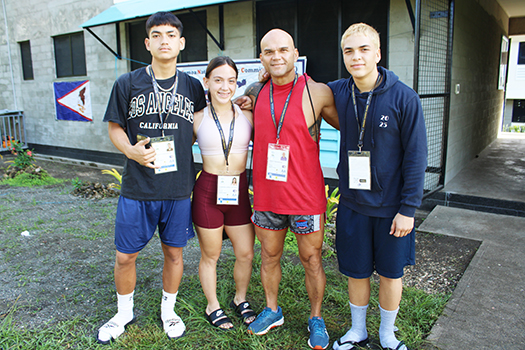 Stanley Tapuaialupe Iakopo with his children