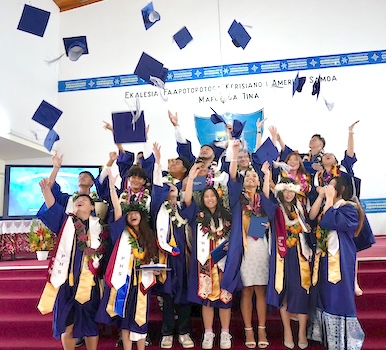 The 2025 Graduating Class of Pacific Horizons School 