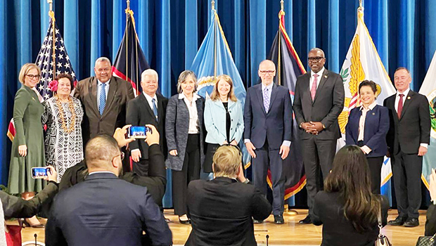 Amata and governor with others