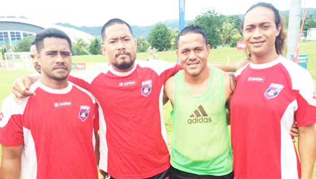 Nicky Salapu and Jaiyah Saelua with other American Samoa players