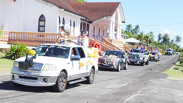 Manu'a graduation day parade