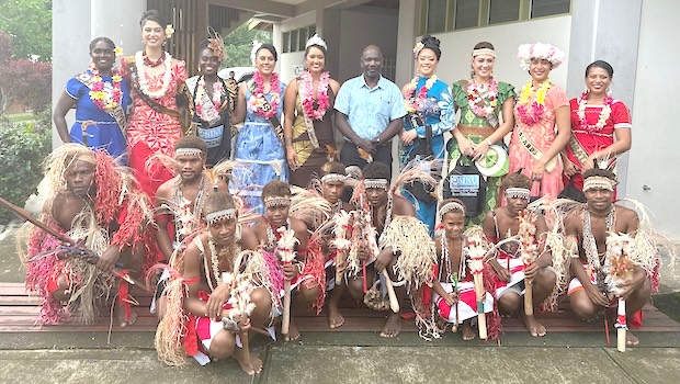 Miss Pacific Island contestants with SINU officials