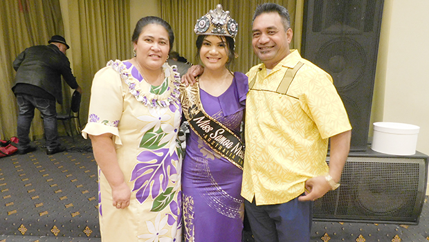 Miss Samoa Melbourne Latisha Sialaoa with her proud parents, Fono and Sialaoa