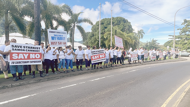 Demonstation against expansion of PRIA