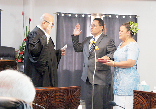 Olo and Heavenly Letuli with Chief Justice