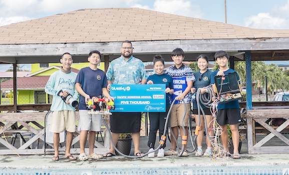 Bluesky sponsors Pacific Horizons School at 2024 Rov Mate World Championships