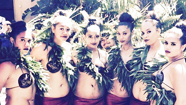 Historical archive photo of Samoan dancers