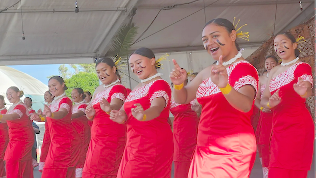 Samoan dancers at Auckland Polyfest 2024