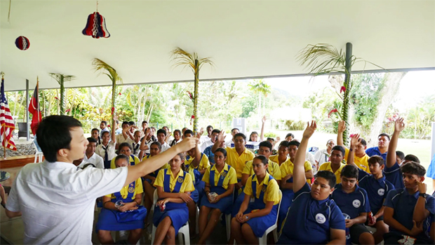 Samoa students and Jonathan Yoo at U.S. Embassy