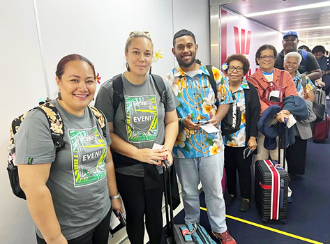 Samoans and Fijians deplaning in Suva