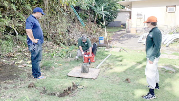 seismometer installation on Ta‘u island
