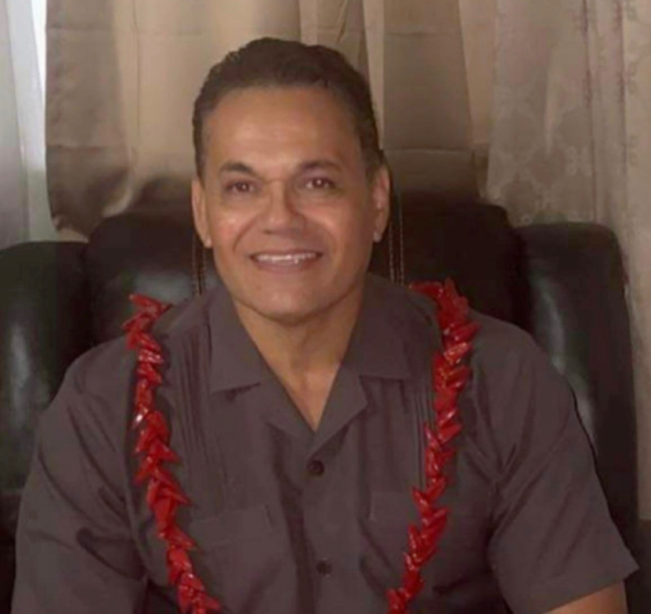 Committee Chairman Senator Olo Uluao Letuli