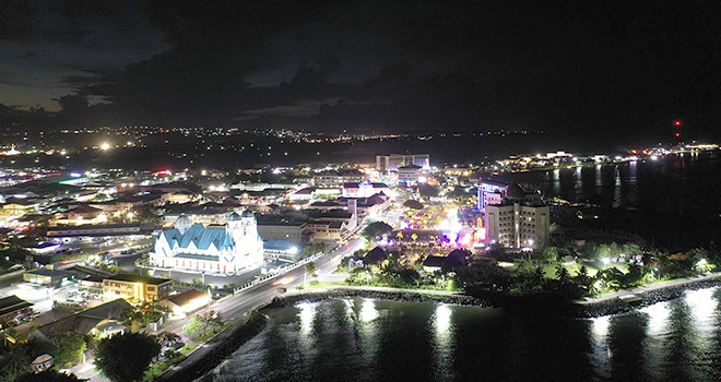 Christmas lights in downtown Apia