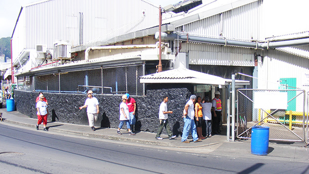 StarKist employees at gate