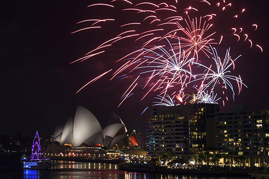 New Years fireworks at Sydney Opera House 2020
