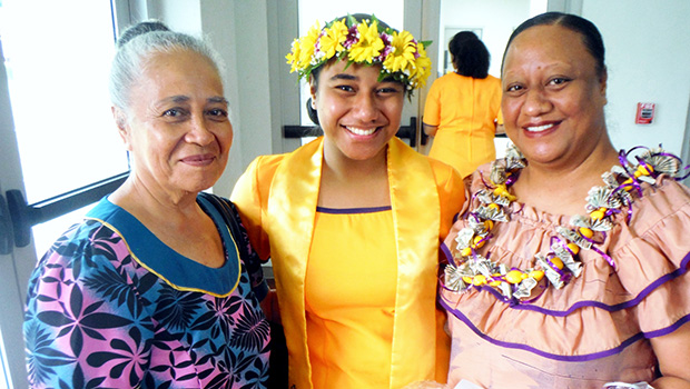Family members with Aofaigaimanu Ta’afua