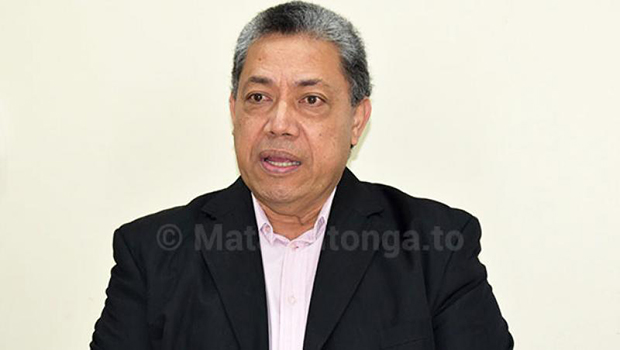 Dr Siale 'Akau'ola