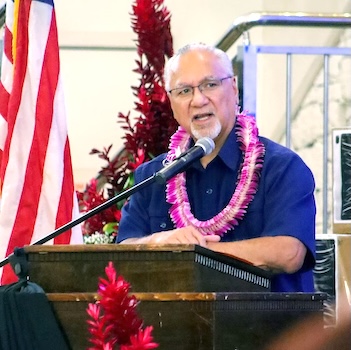 Governor Pulaali’i Nikolao Pula