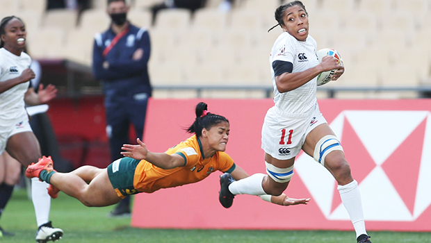 USA's Kris Thomas scores against Australia