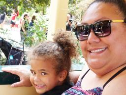  Savanda Taupau from Leone with her daughter