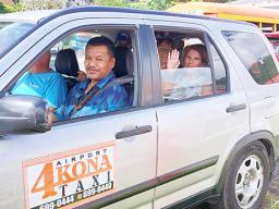 CRUISE SHIP VISITORS IN A TAXI