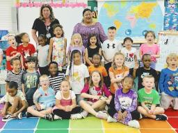 Aliimau Petaia with Mrs. Kidds kindergarten class