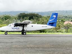 Samoa Airways plane