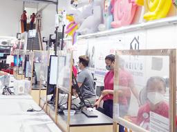 customers and employees at Neil’s ACE Home Center