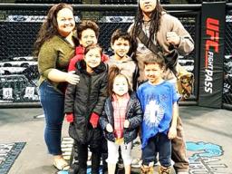 Onosa'i Iosefo Moana and family