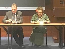 Congresswoman Uifa’atali Amata and Hawaii Congressman Ed Case