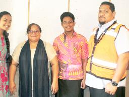 [l-r] Vaitupua Maina, Tumua Lokeni and Ilaiakimi Atu