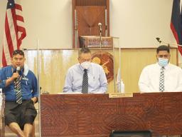 Wallon Young (middle) and two other ASPA representatives