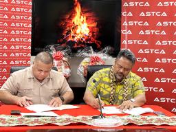 Signing MOU,Falelimu Chuck Leota,Toelupe Poumulinuku Onesemo
