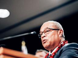 Aupito Toeolesulusulu Tofae Su'a William Sio