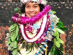 Cher Pelesia Nomura lea na mauaina le tulaga togisilia fa'atasi ma Esme Peck i le vasega fa'aiuaso a le Pacific Horizons School i lenei tausaga i le fa’auuga sa faia i le aso To’anai ua te’a. [ata: foa'i]