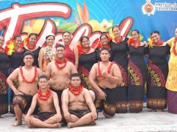 Nuuuli Vocational High School students welcome cruise ship