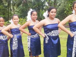 Members of the Pearls of the Pacific Dance Company,