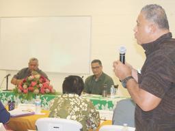 Health director Motusa Tuileama Nua speaking at cabinet meeting