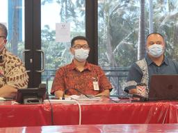 Dr. Saipale Fuimaono, Dr. Ronald Yip, Dr. Aifili John Tufa