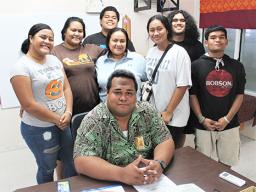 Dr. Evile Fa'atauao Feleti and students