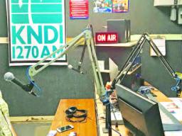 Elisapeta T. Alaimaleata being interviewed bySoloali'i Fa'alepo